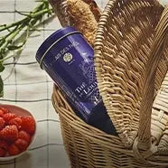 Thé du Louvre Courtyard tea